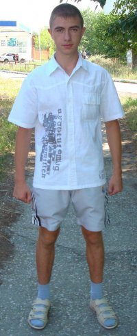 Антон Головенко