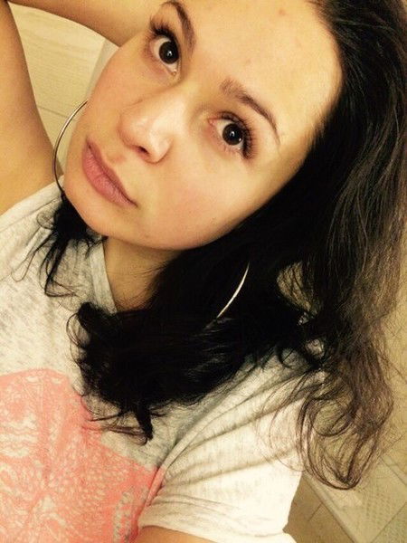 Карина Неважно