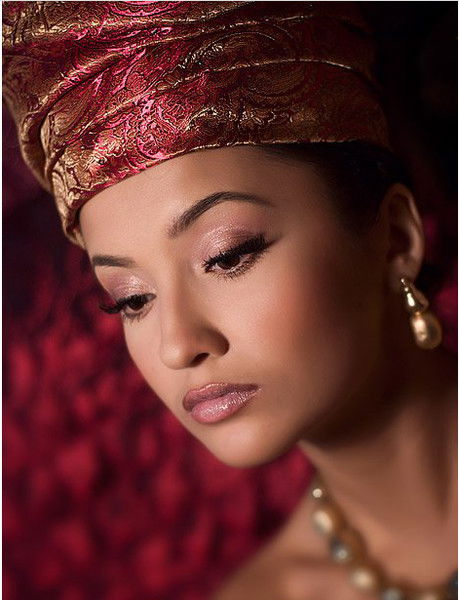 Неизвестно Неизвестно