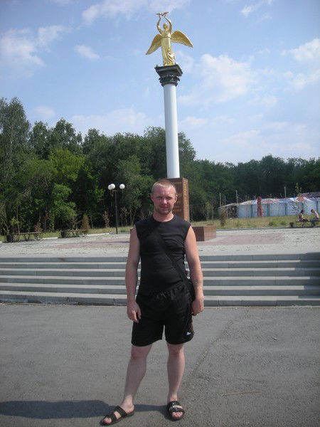 Николай Колушев