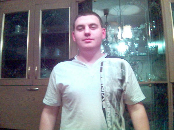 Паша Мельников