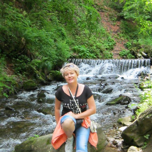 Лена Курносова