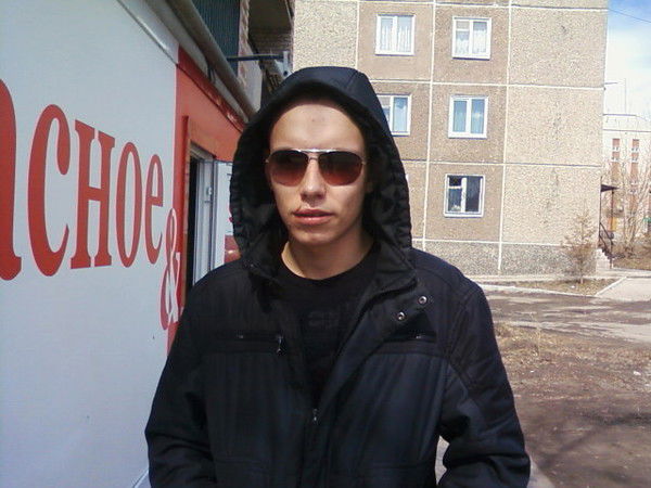 Евгений Галанов