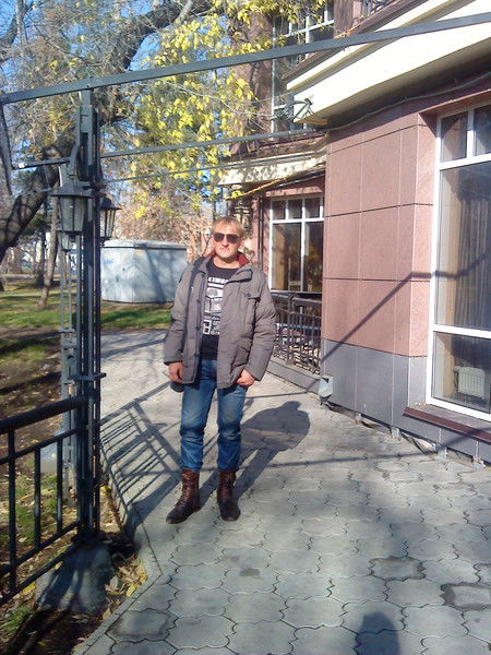 Володя Бровач