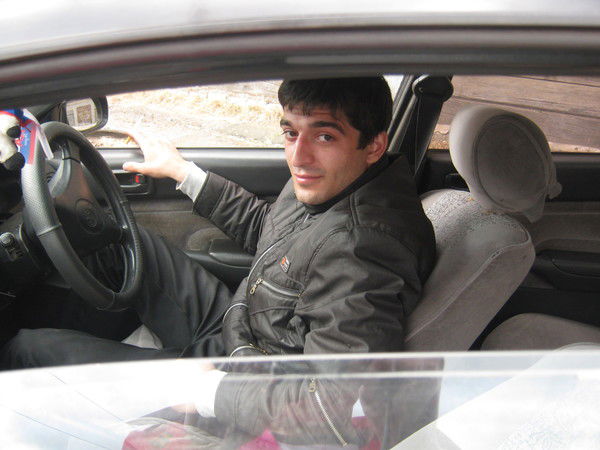 Эркин Ханов