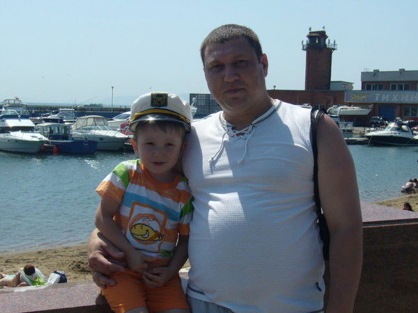 Дмитрий Стажко