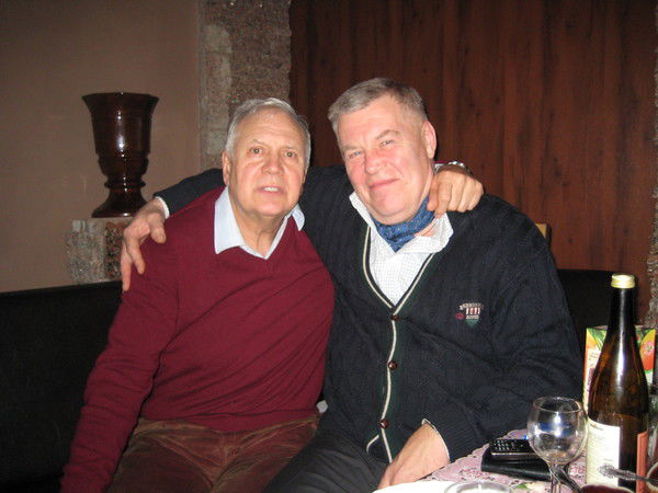 Александр Леонтьев