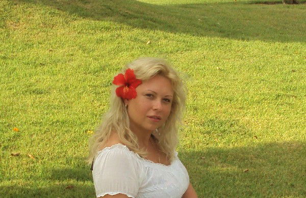 Янина Янина