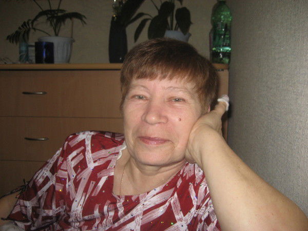 Нина Самарина