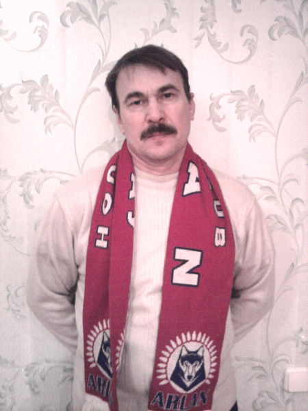 Дмитрий Савченко