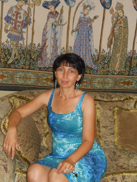 Ленузе Асанова