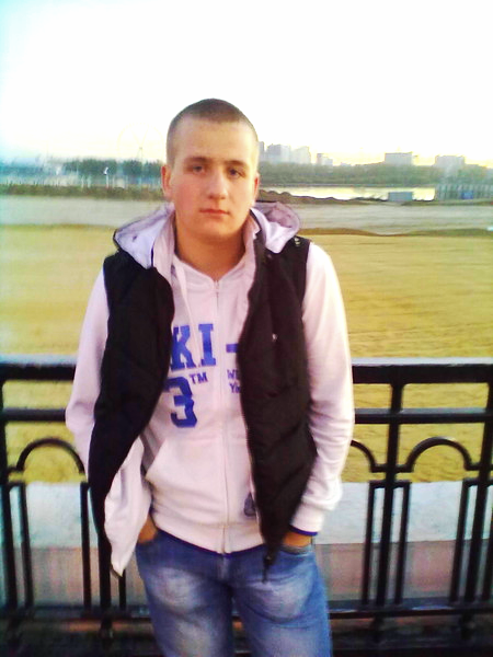 Денис Буравцов