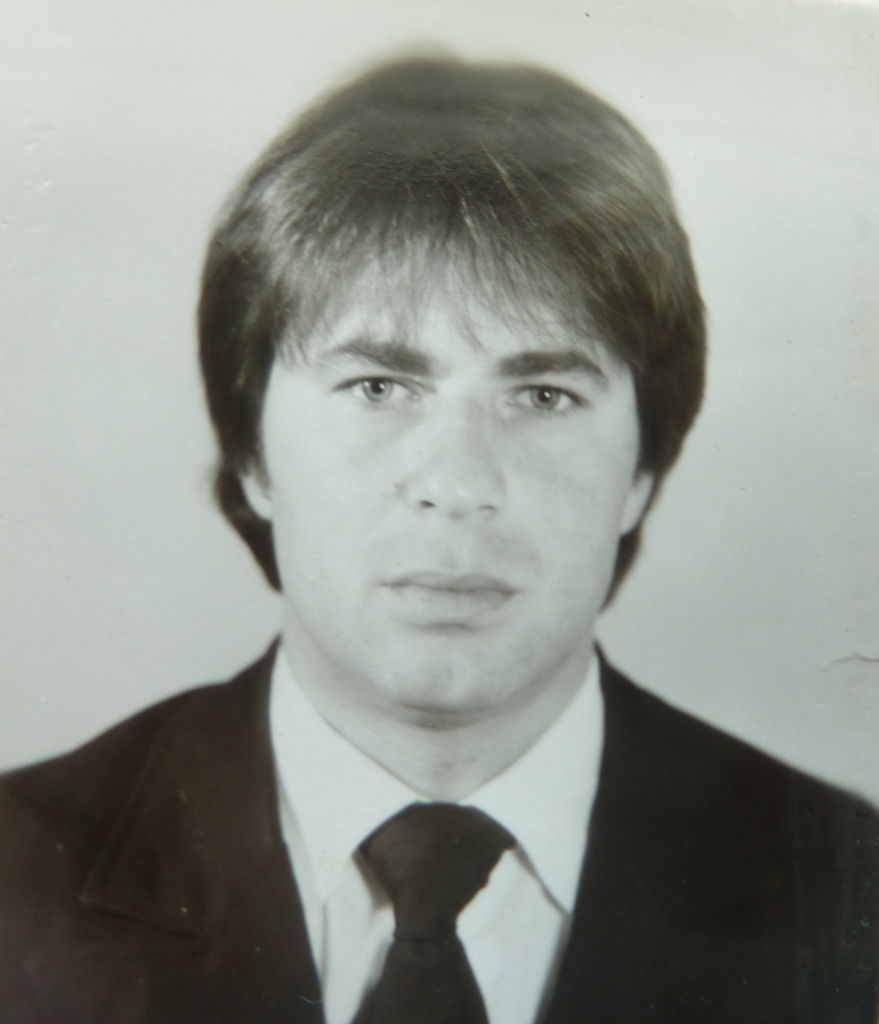 Василий Артемов