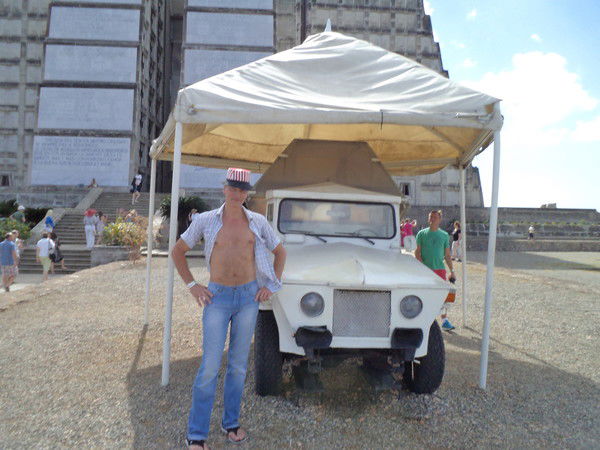 Игорь Мельник