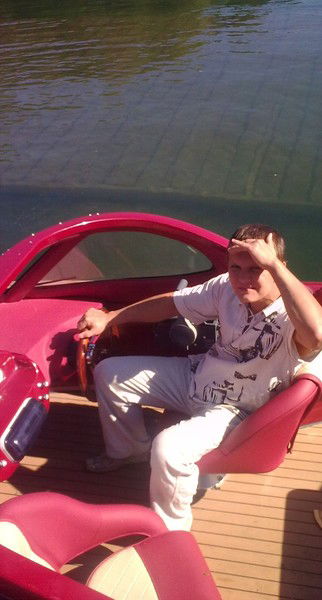 Евгений Тарасов