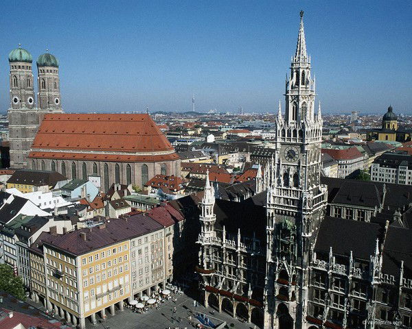 Лариса Керова