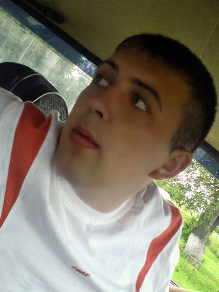 Андрей Головин