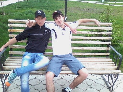 Виталий Попов