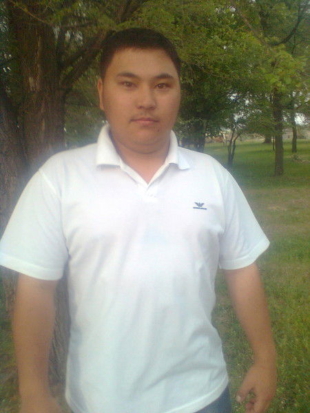 Мура Муратов