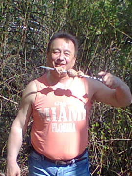 Андрей Серов