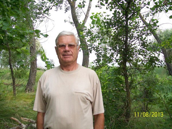 Михаил Леонтьев