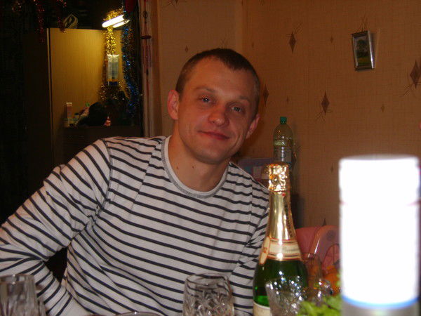 Максим Неизвестно