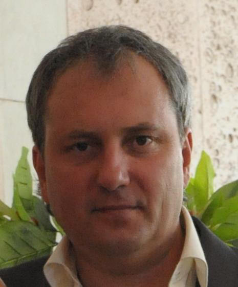 Олег Некрасов