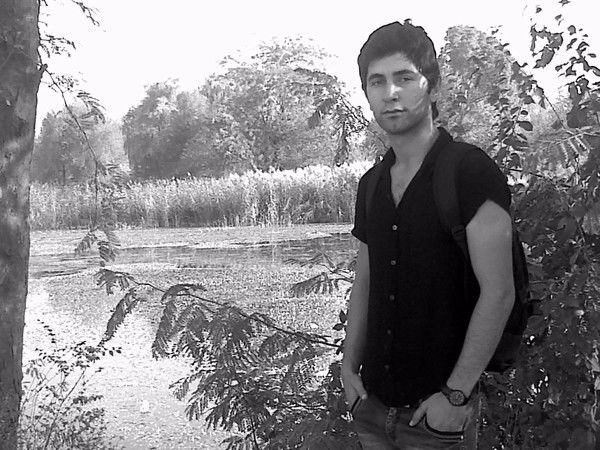 Азам Мирбонов