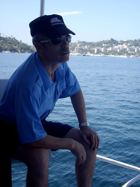 Александр Агафонов