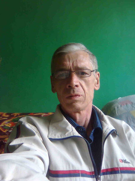 Евгений Константинов