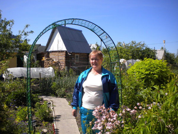 Нина Елистратова