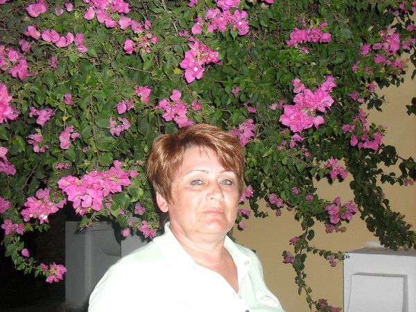 Нина Амелина