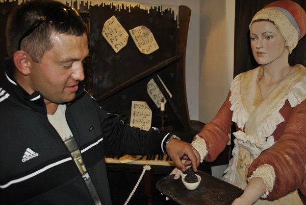 Миша Чудаков