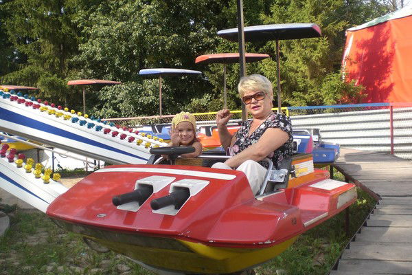 Лариса Иванова