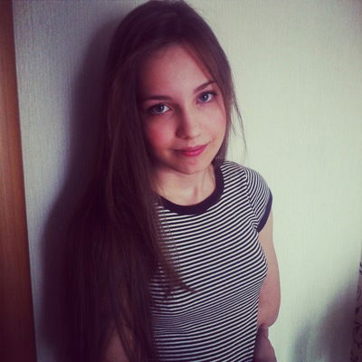 Лена Попцова