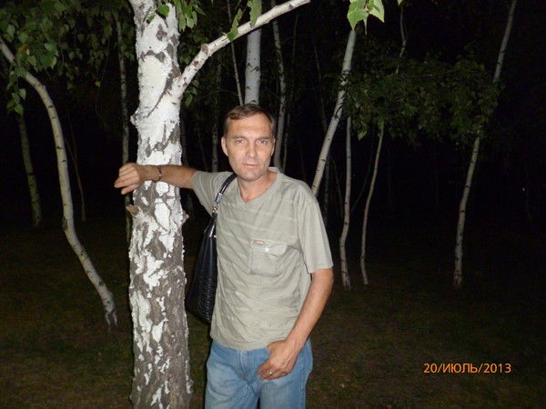 Александр Кныжев