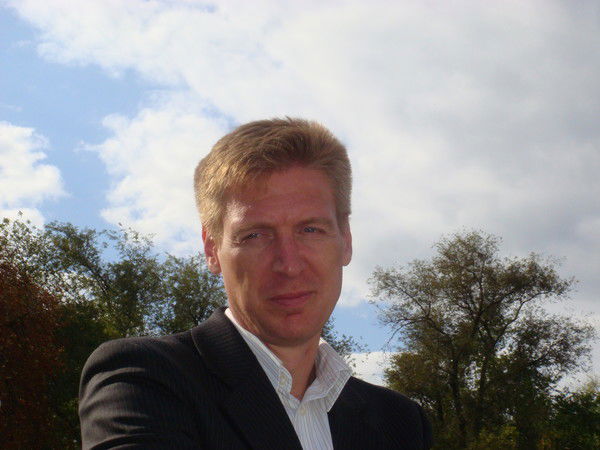 Александр Попов