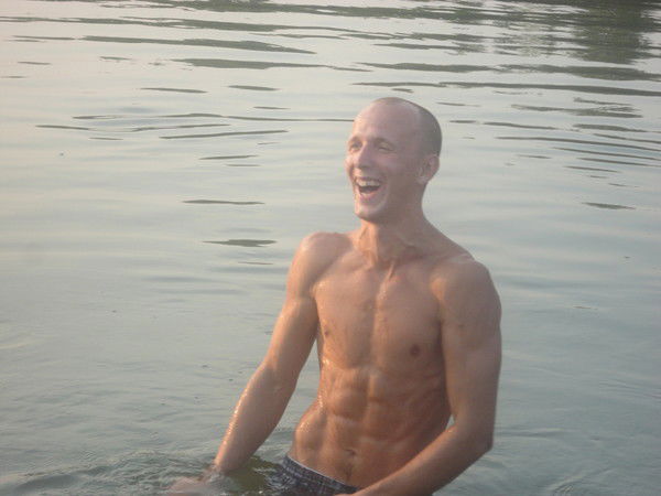 Владмиr Куцуba