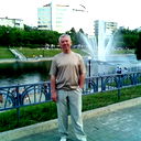 Юрий Кухарский