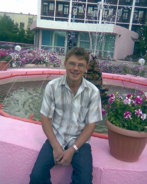 Дмитрий Власенко