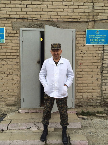 Асхат Жакин