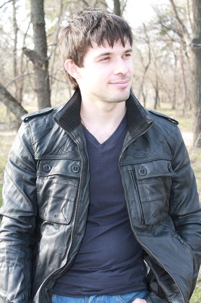 Максим Новиков