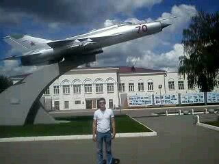 Тахир Толик