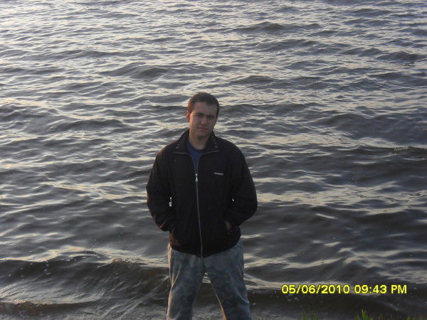 Анатолий Олешко