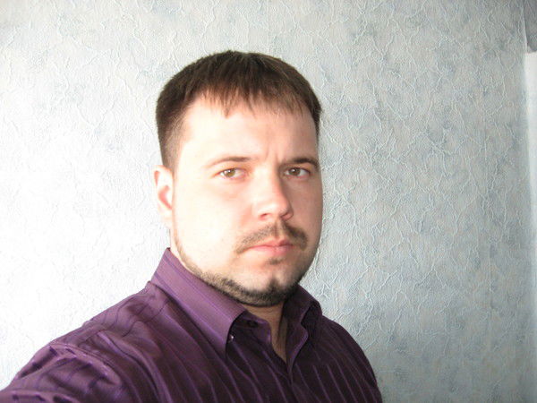 Василий Плохотнюк