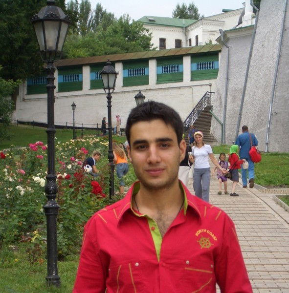 Роман Погосов