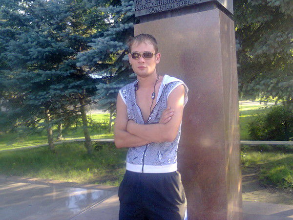 Паша Захаров