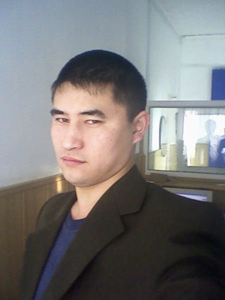 Азамат Карабаев