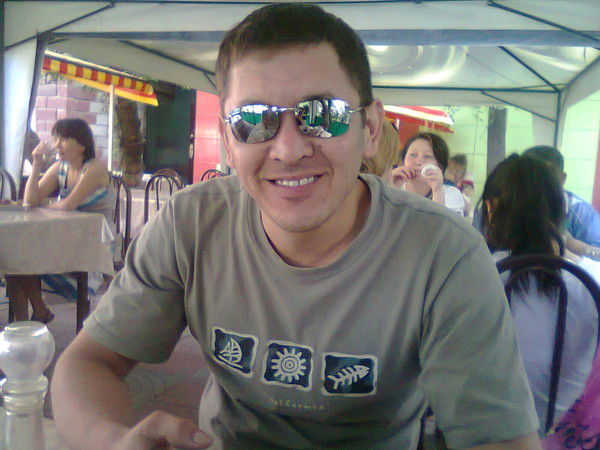 Арнат Райымбеков