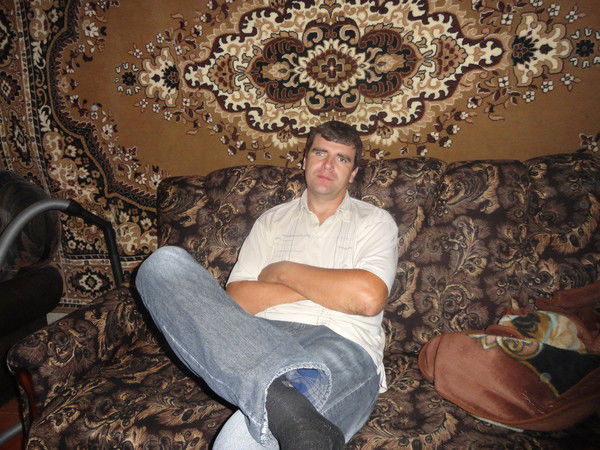 Анатолий Мельников